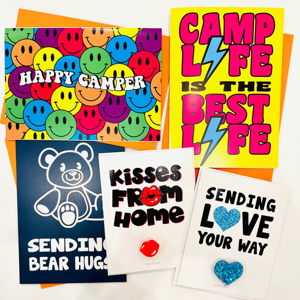 Charm Collection: CAMP LOVE- Pack of 5 greeting cards with 2 shoe charms